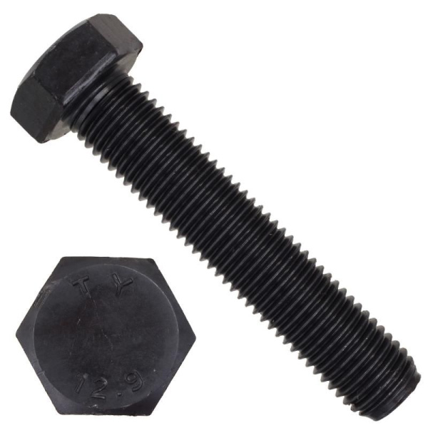 Болт 10х 40 черный DIN931